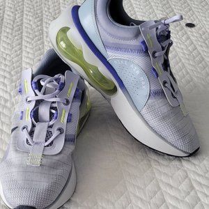 Nike Air Max 2021 SIZE 7Y